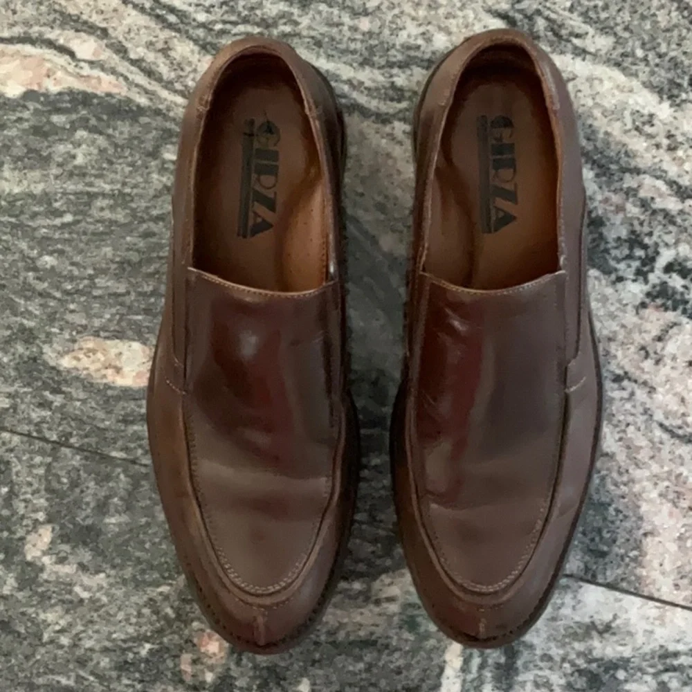 Girza Leather Loafers Men’s Shoes Brown Size 10